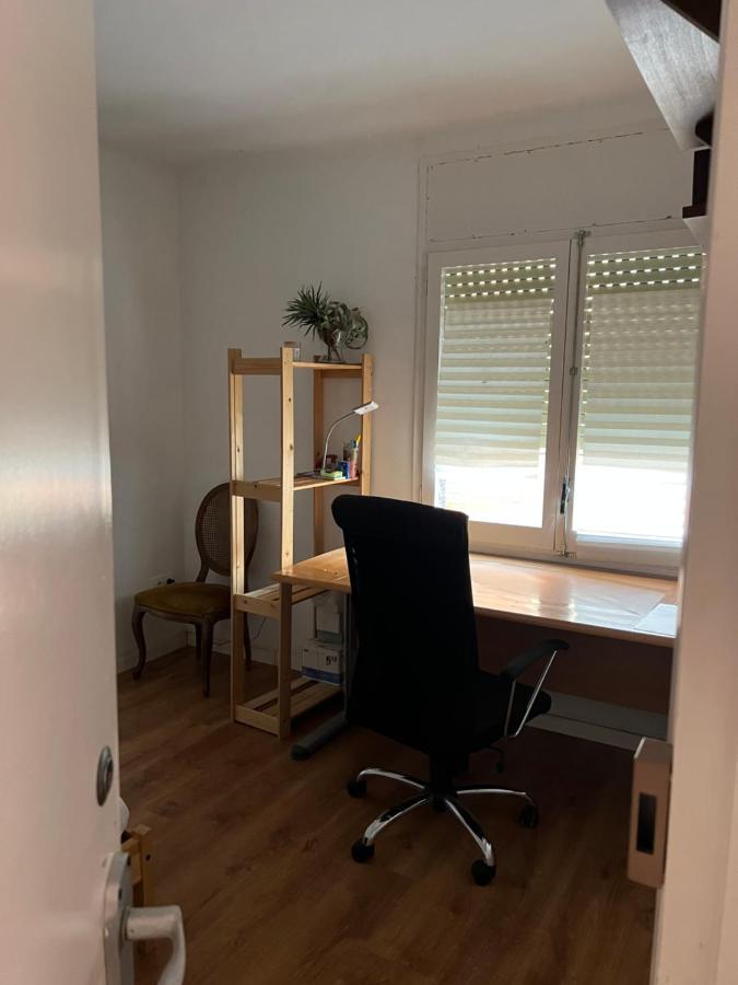 Habitacion Economica Apartment Figueres  Luaran gambar