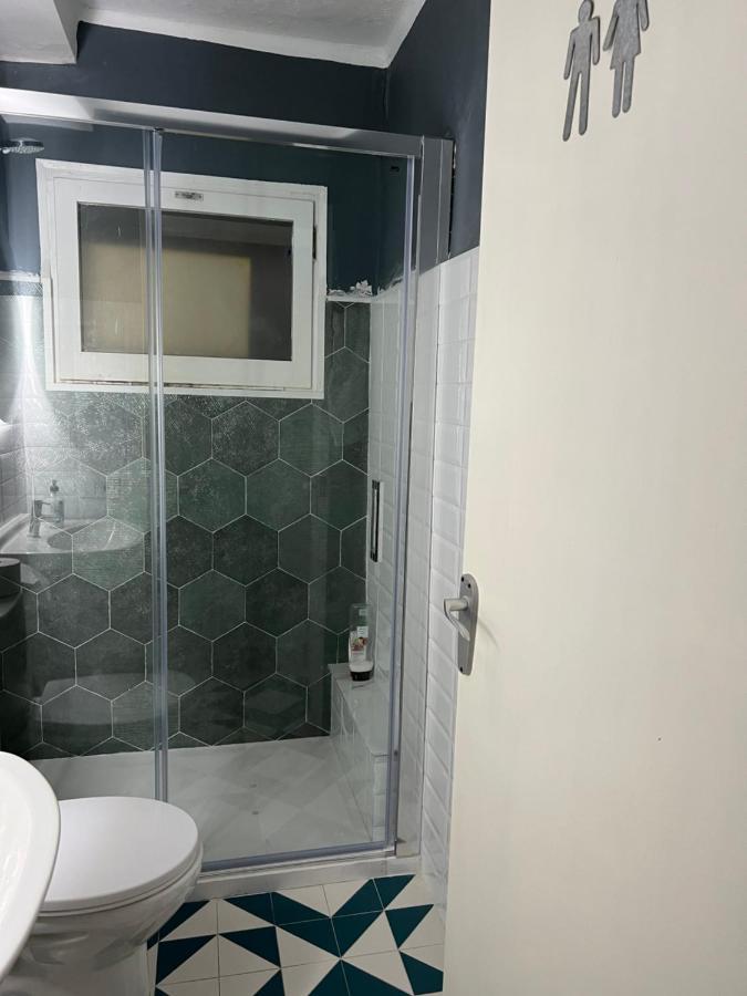 Habitacion Economica Apartment Figueres  Luaran gambar