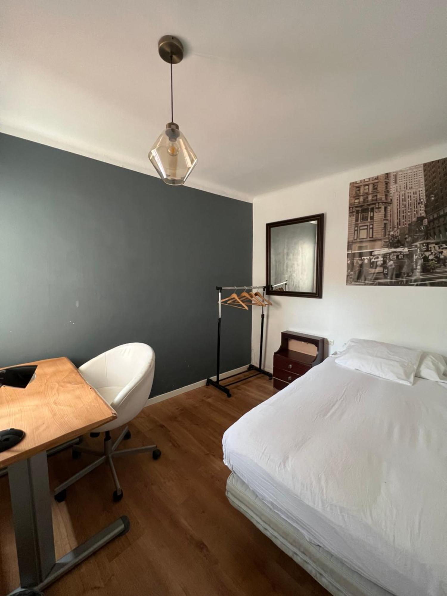 Habitacion Economica Apartment Figueres  Luaran gambar